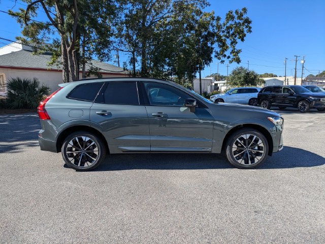 New 2027 Volvo XC60 B5 Plus SUV