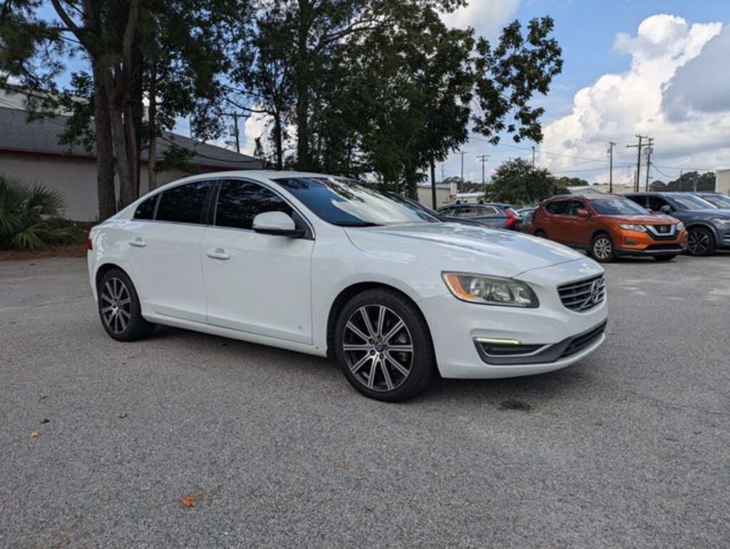 Used 2016 Volvo S60 Inscription T5 Sedan