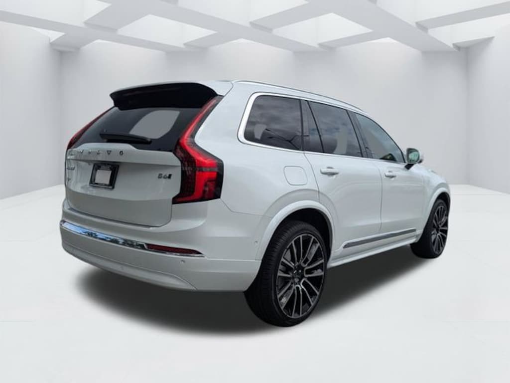 New 2026 Volvo XC90 B6 Plus 7-Seater SUV