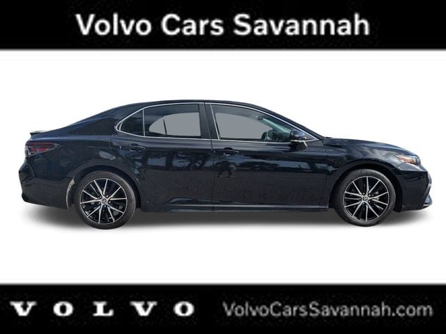 Used 2022 Toyota Camry SE with VIN 4T1T11AK0NU663323 for sale in Savannah, GA