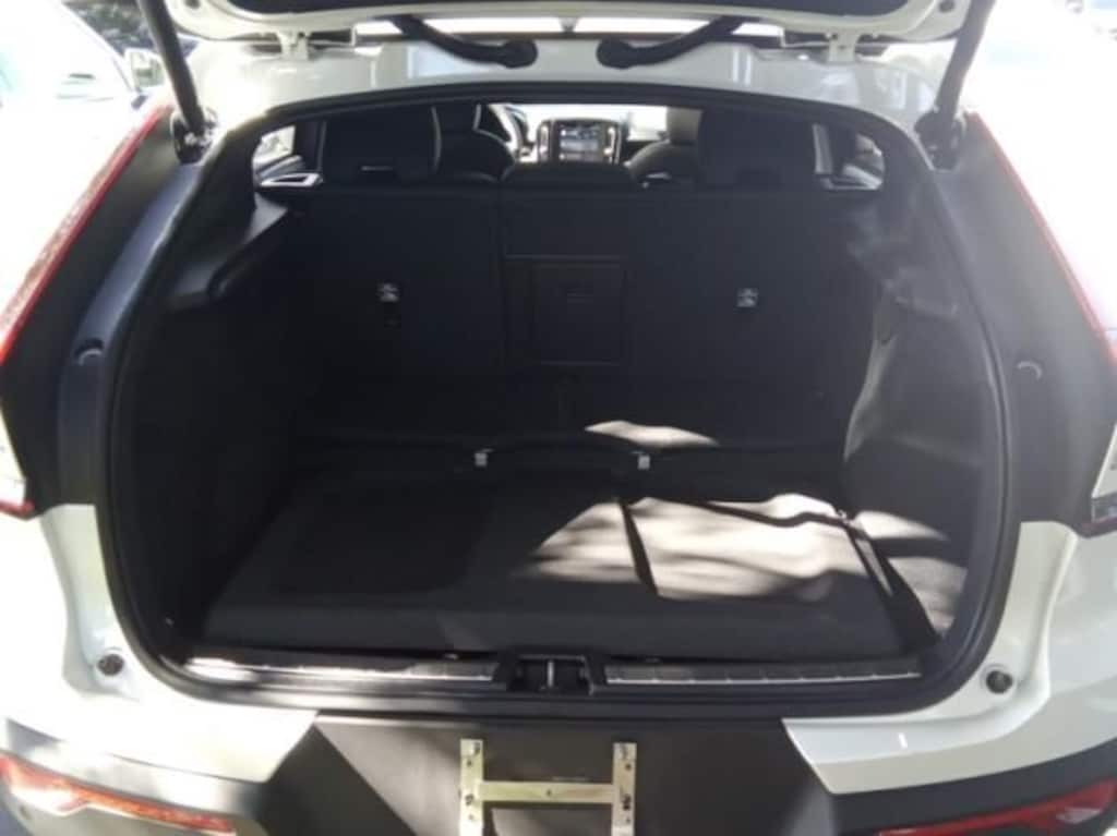 Used 2023 Volvo C40 Recharge Pure Electric Ultimate SUV