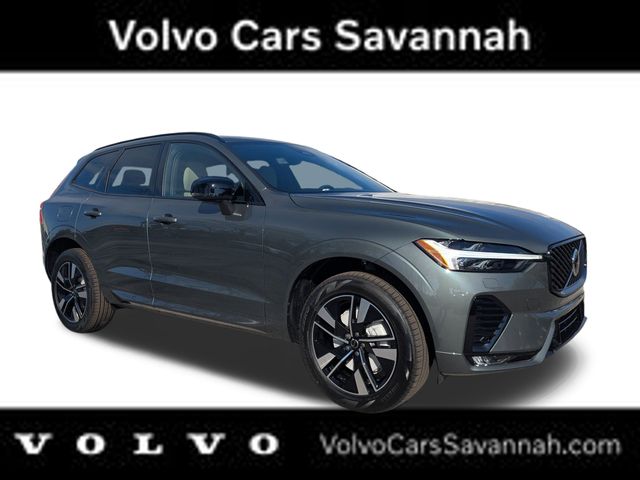 2026 Volvo XC60 Core's photo