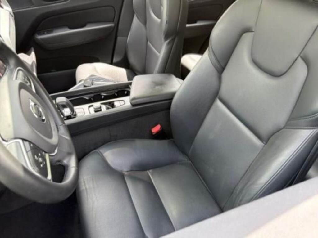 Used 2024 Volvo XC60 B5 Core SUV