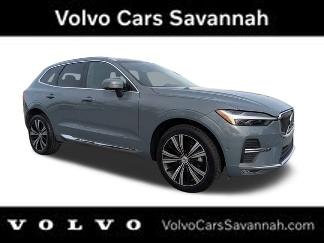 2023 Volvo XC60 Plus's photo
