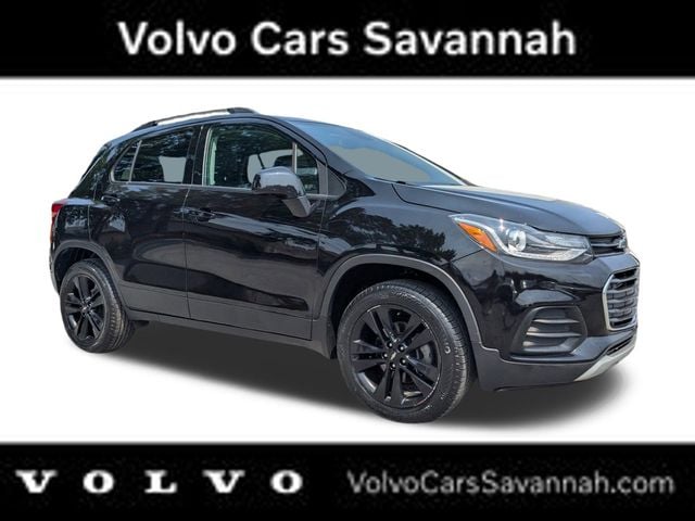 Used 2022 Chevrolet Trax LT with VIN KL7CJPSM5NB502398 for sale in Savannah, GA
