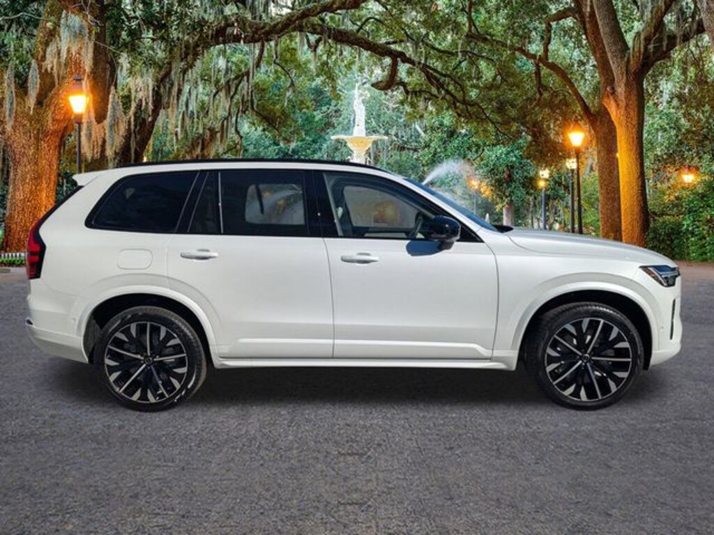 New 2026 Volvo XC90 B6 Ultra Dark Theme 6-Seater SUV
