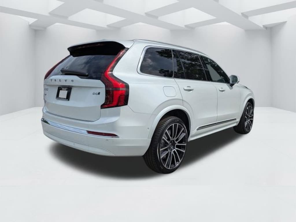 New 2026 Volvo XC90 B6 Plus 7-Seater SUV