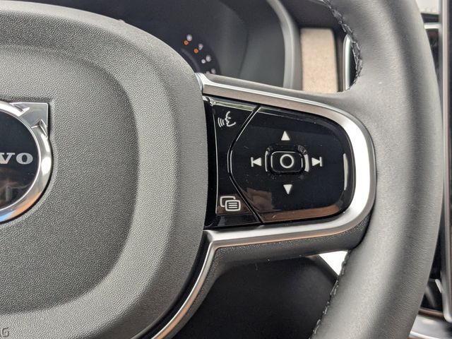 2026 Volvo XC90 Plus - Photo 34