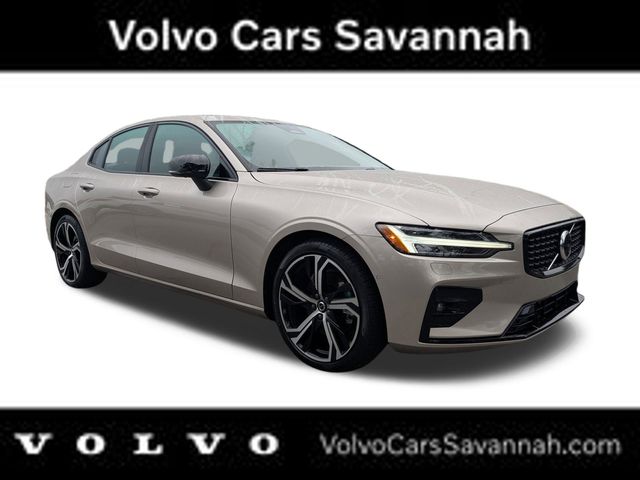 2023 Volvo S60 Plus
