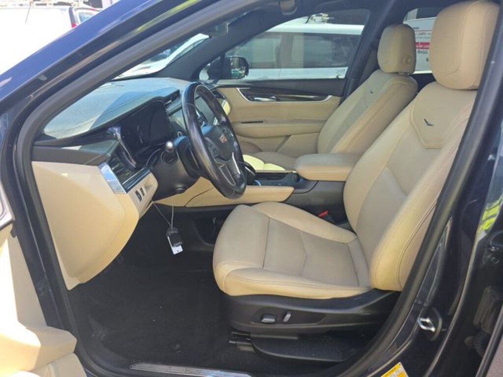 Used 2019 Cadillac XT5 Base SUV