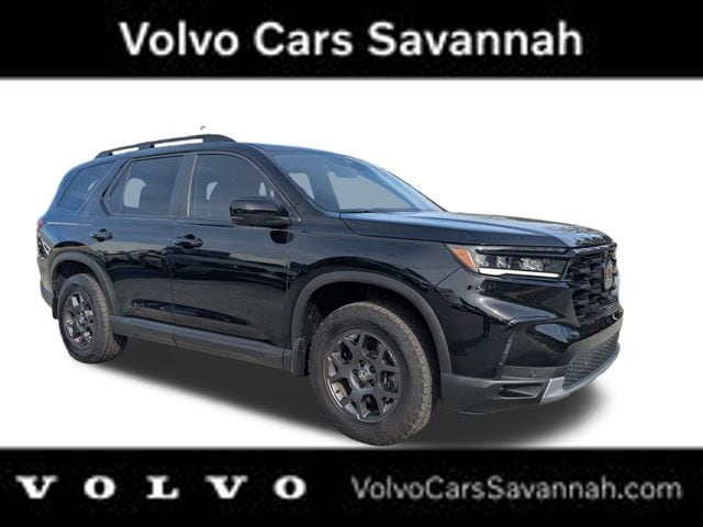 2025 Honda Pilot TrailSport's photo