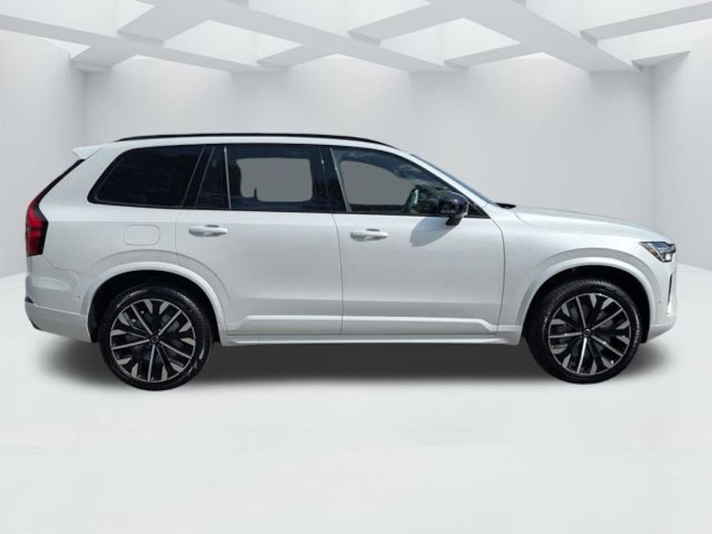 New 2026 Volvo XC90 B6 Ultra Dark Theme 6-Seater SUV