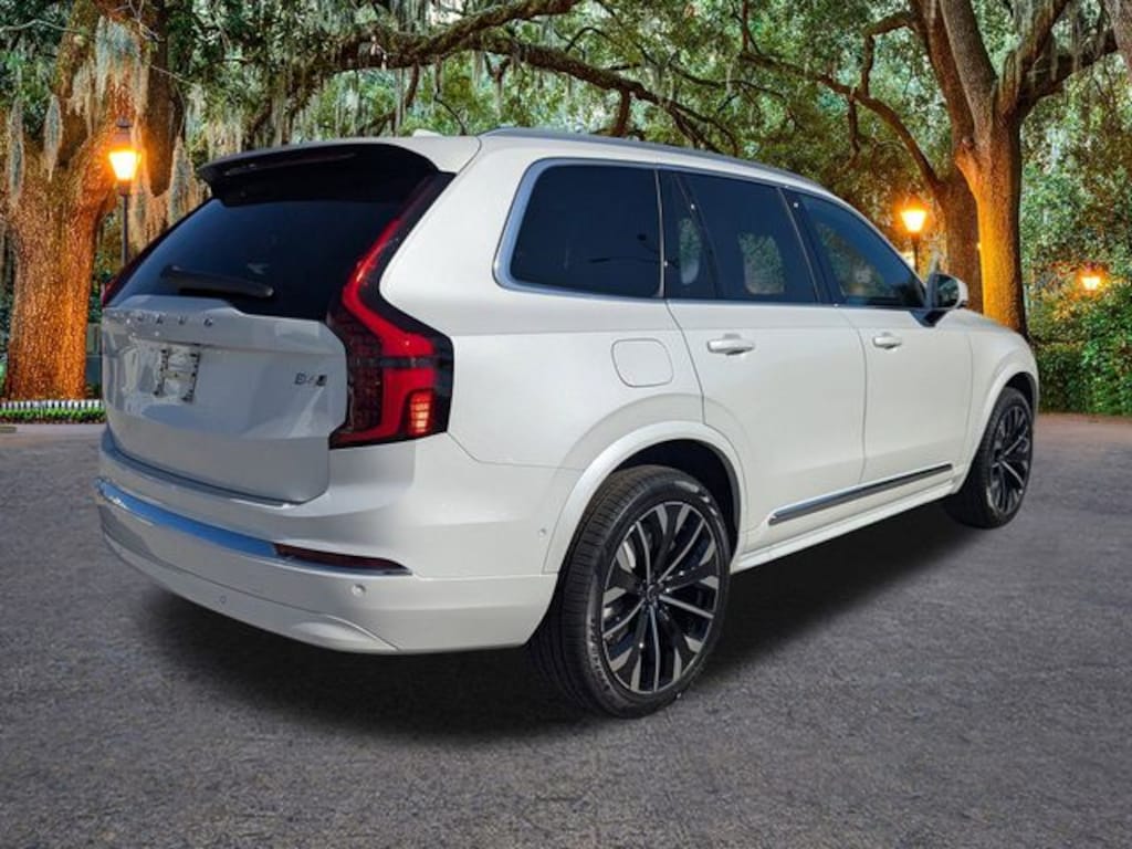 New 2026 Volvo XC90 B6 Ultra 7-Seater SUV
