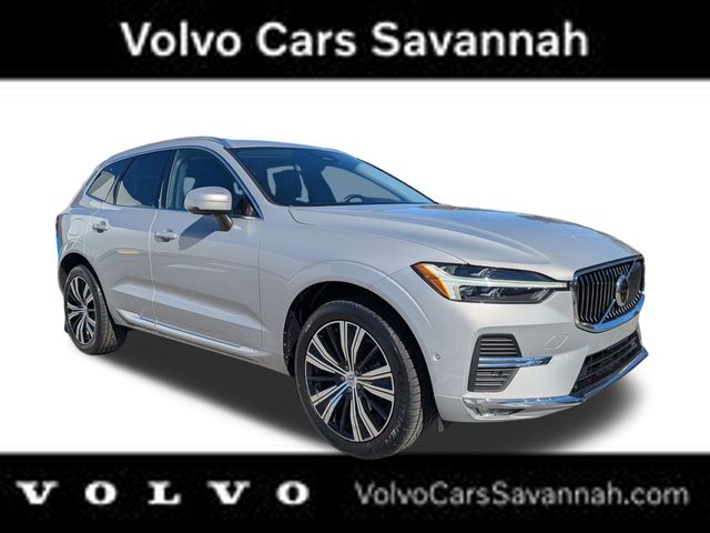 2023 Volvo XC60 Plus's photo