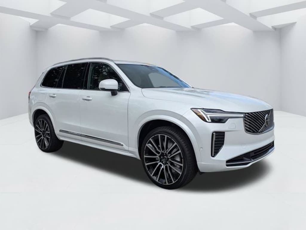 New 2026 Volvo XC90 B6 Plus 7-Seater SUV