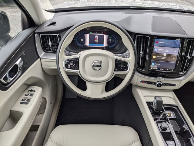 2025 Volvo XC60 Core - Photo 19