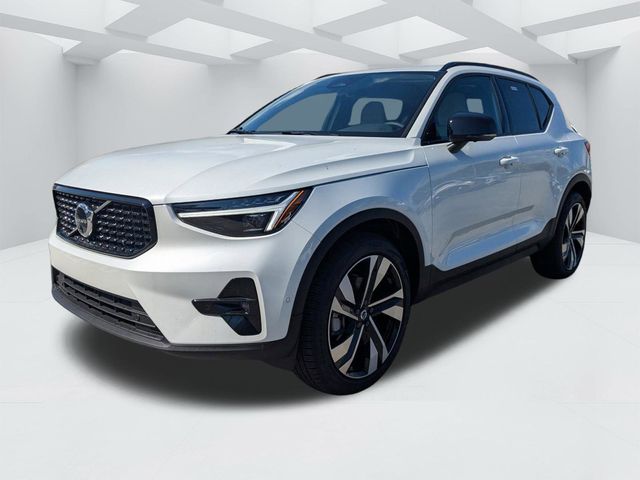 2026 Volvo XC40 Ultra - Photo 10