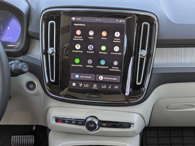 2026 Volvo XC40 Ultra - Photo 18