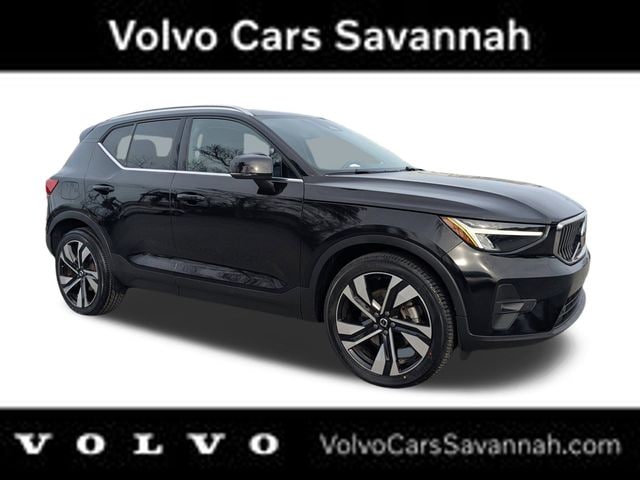 2023 Volvo XC40 Plus's photo