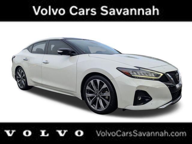 2022 Nissan Maxima Platinum's photo