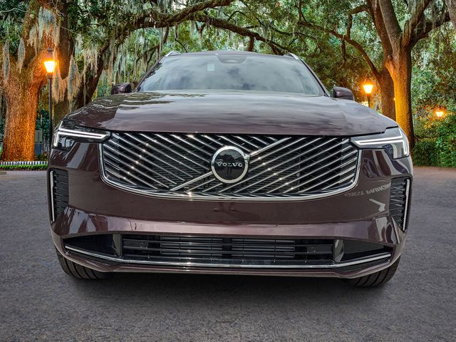 2025 Volvo XC90 Core - Photo 8