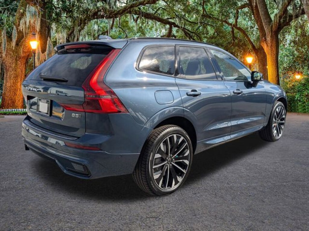 New 2026 Volvo XC60 B5 Ultra SUV