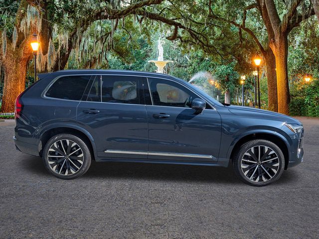 2026 Volvo XC90 B5 Core AWD photo 3
