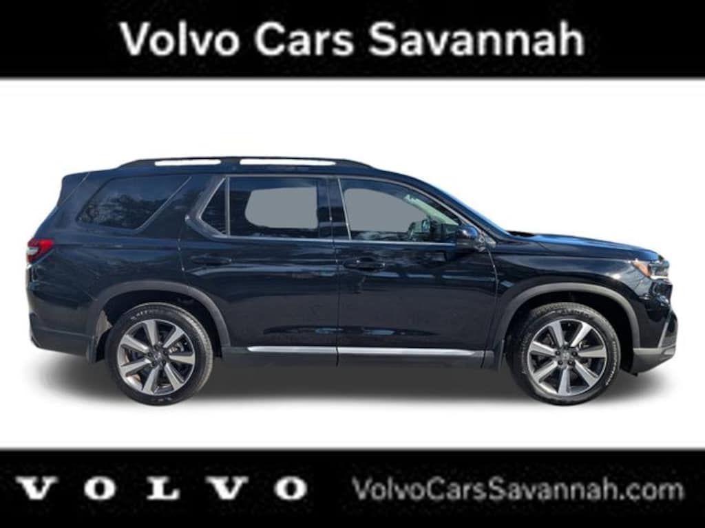 Used 2025 Honda Pilot Elite SUV