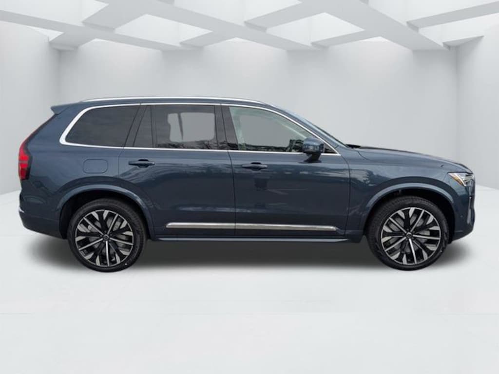 New 2026 Volvo XC90 plug-in hybrid T8 Ultra 7-Seater SUV