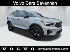2026 Volvo XC40 B5 Ultra Black Edition SUV