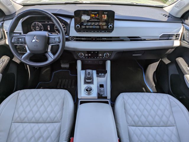 2023 Mitsubishi Outlander Plug-In Hybrid SEL - Photo 19