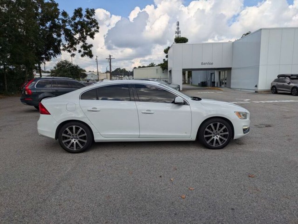 Used 2016 Volvo S60 Inscription T5 Sedan