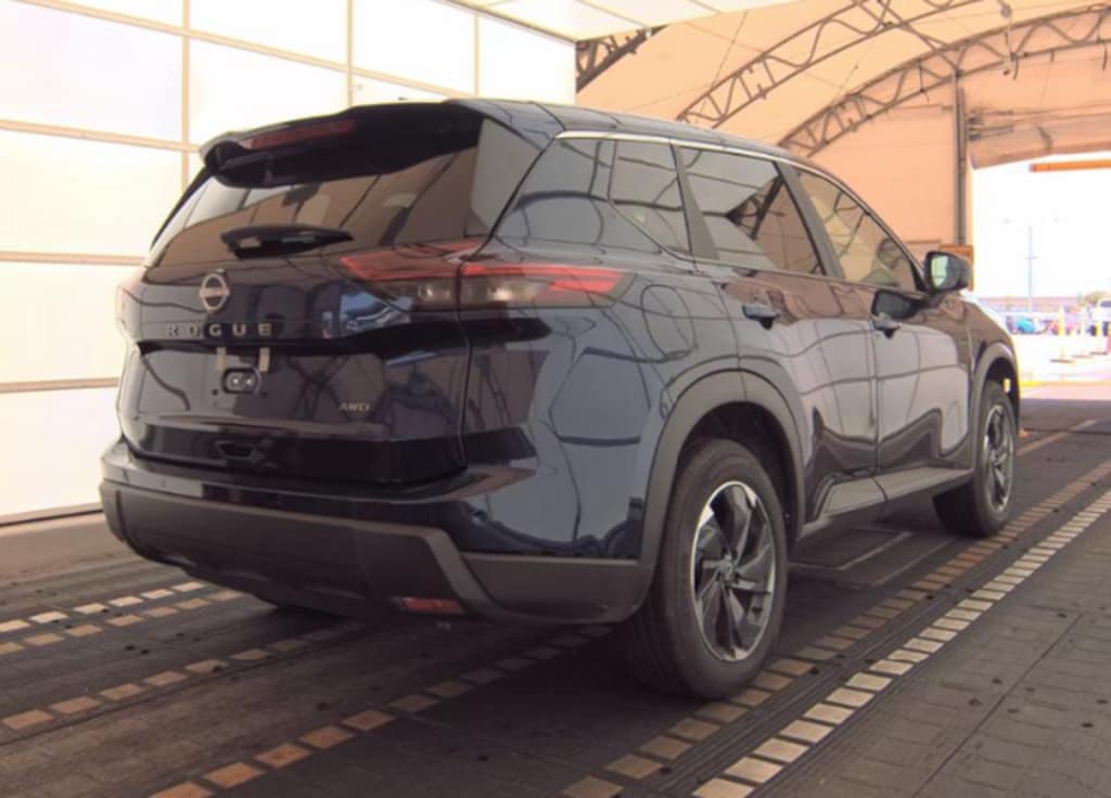 Used 2025 Nissan Rogue SV SUV