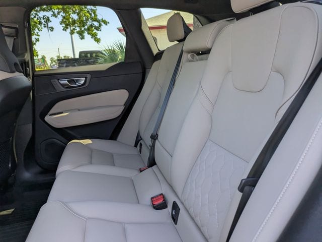 2026 Volvo XC60 Core - Photo 19