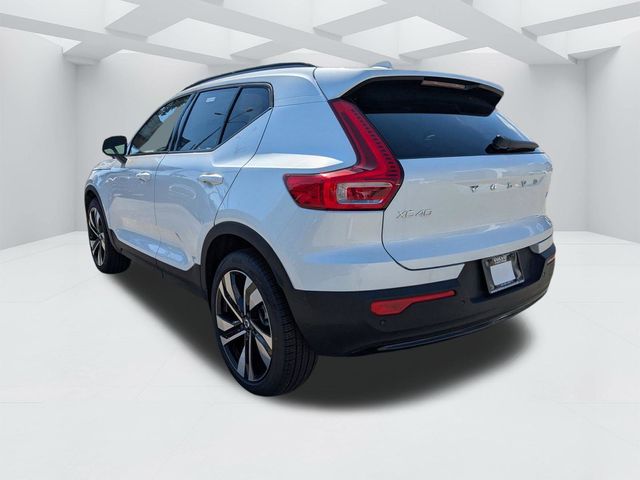 2026 Volvo XC40 Ultra - Photo 7