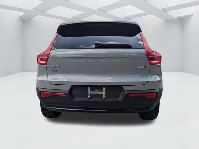 2025 Volvo XC40 Plus - Photo 6