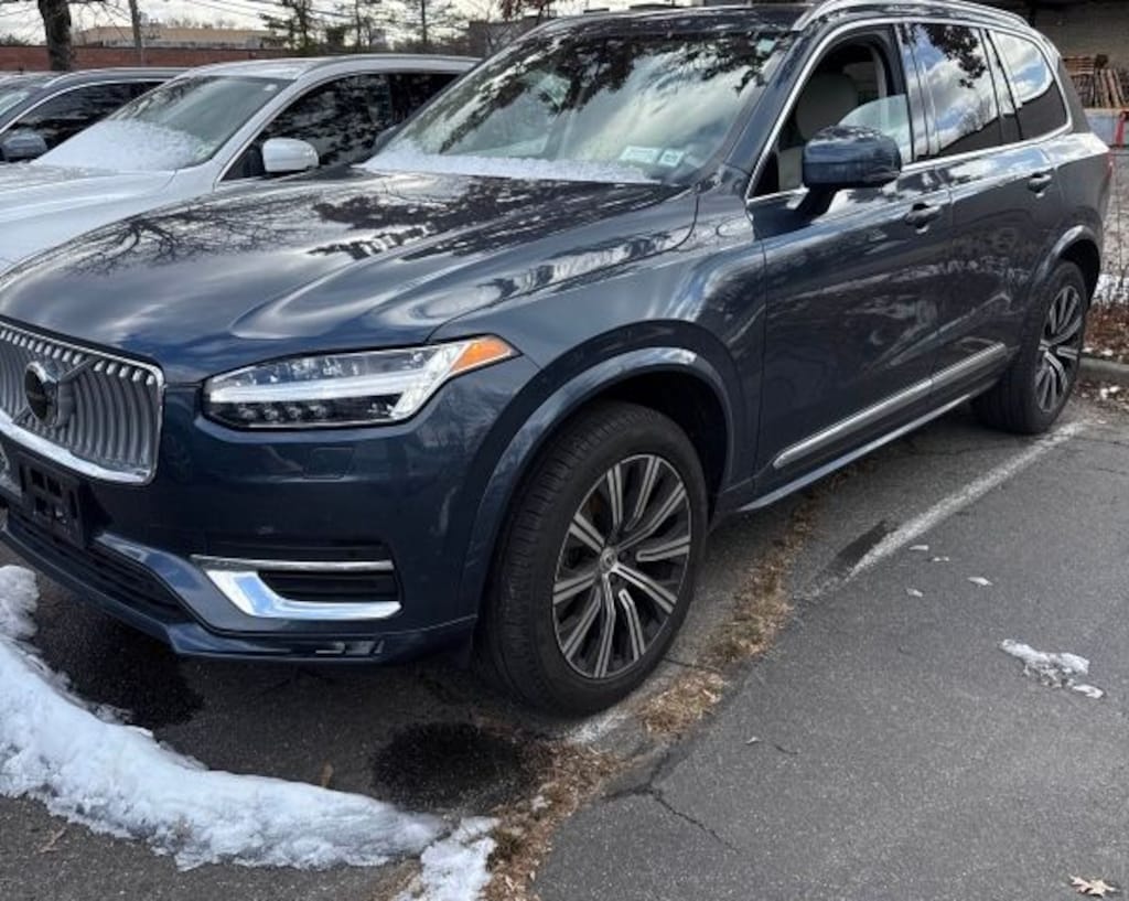Used 2024 Volvo XC90 B5 Core SUV