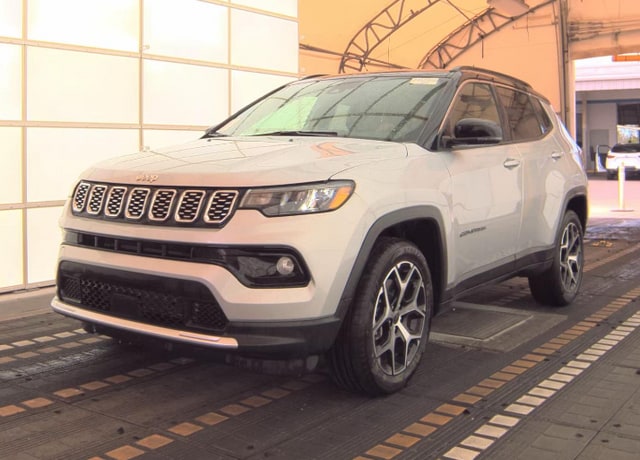 2025 Jeep Compass Limited 4X4's photo