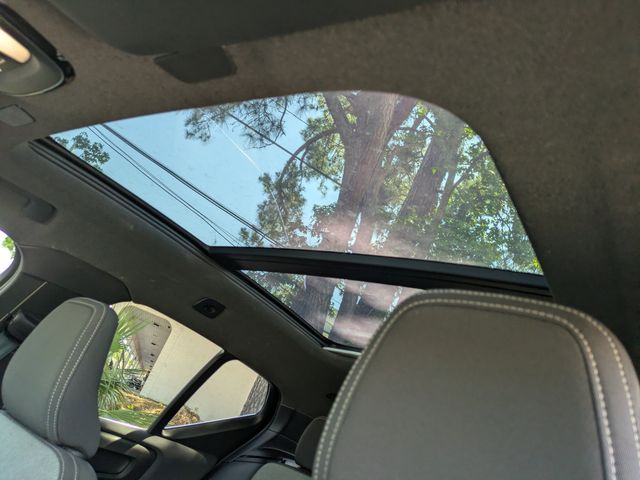 2025 Volvo XC40 Core - Photo 27