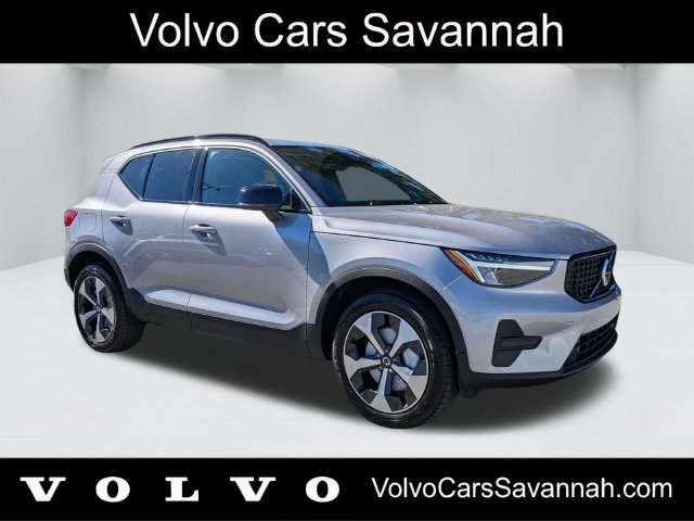 2026 Volvo XC40