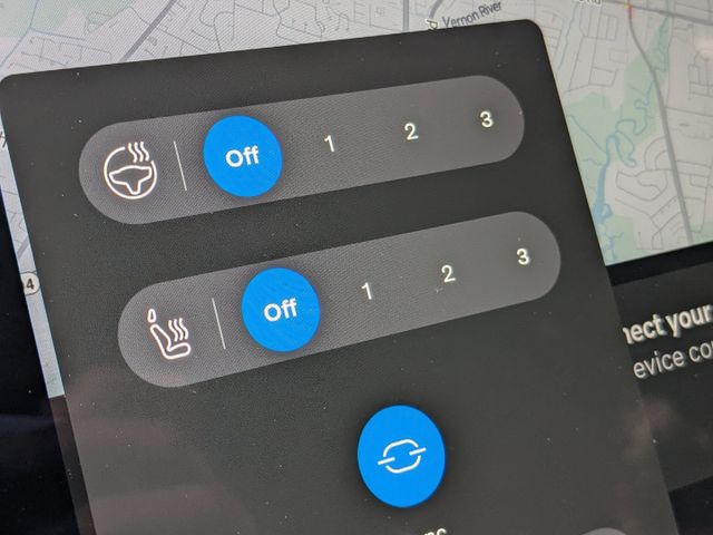 2025 Volvo XC90 Plus - Photo 29