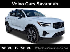 2026 Volvo XC40 B5 Plus AWD SUV