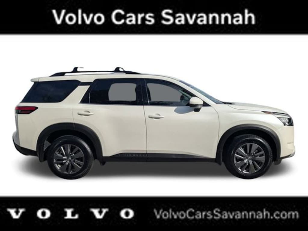 Used 2024 Nissan Pathfinder SV SUV