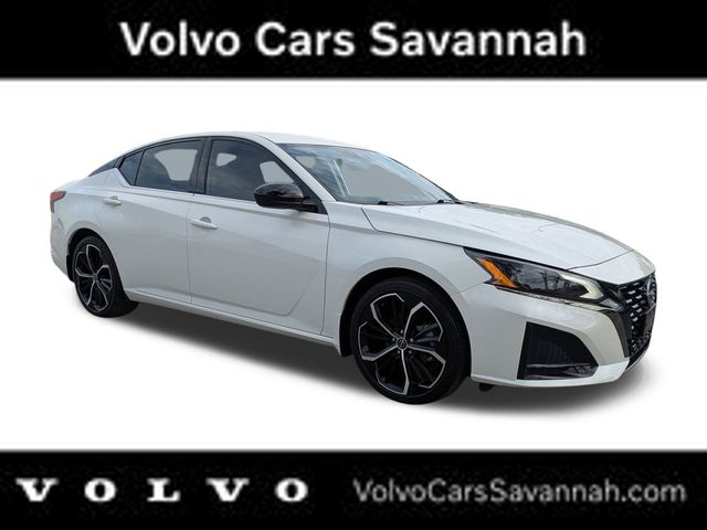 2024 Nissan Altima SR