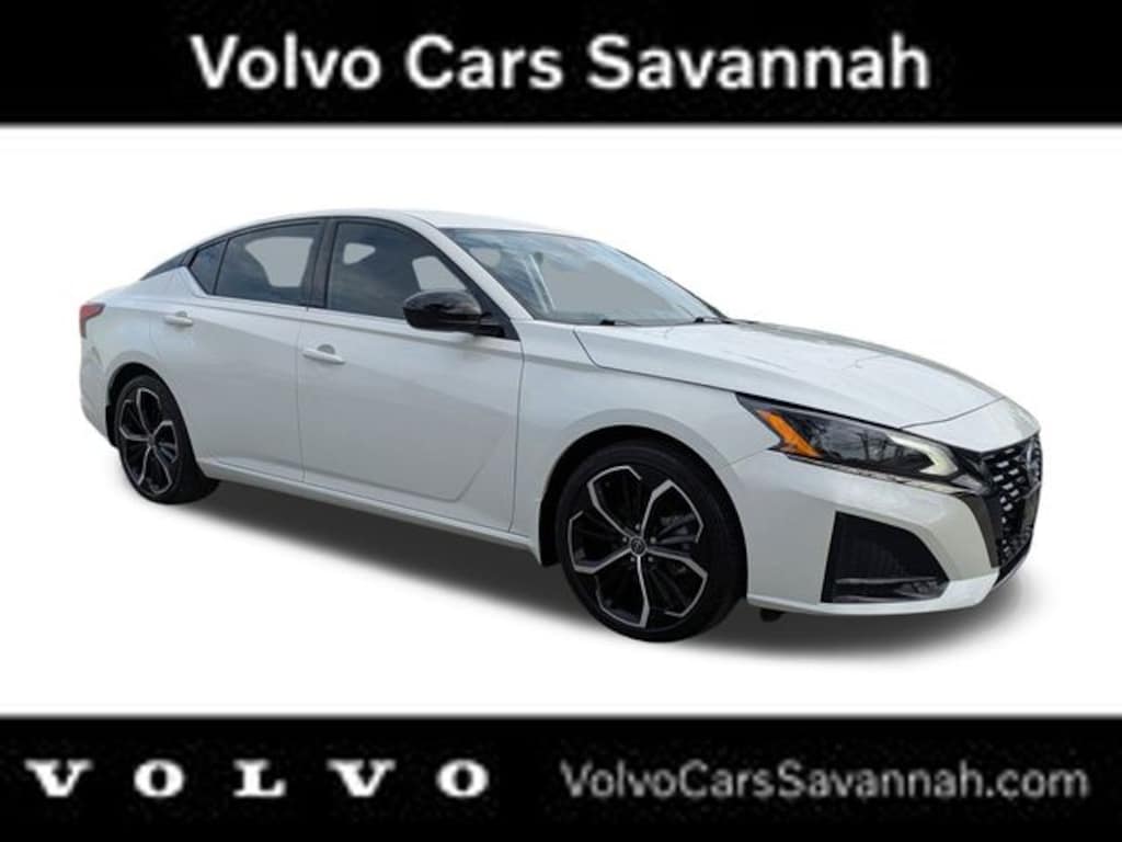 Used 2024 Nissan Altima 2.5 SR Sedan