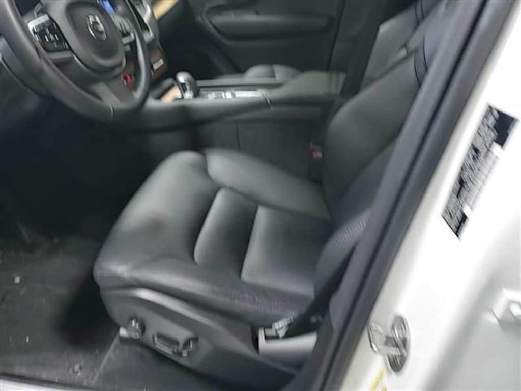 Used 2025 Volvo XC90 B6 Plus 7-Seater SUV
