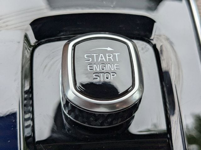 2025 Volvo XC90 Plus - Photo 36