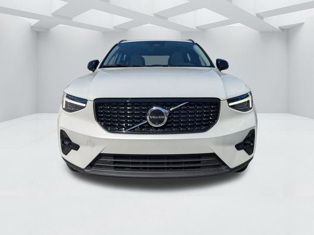 2026 Volvo XC40 Ultra - Photo 11