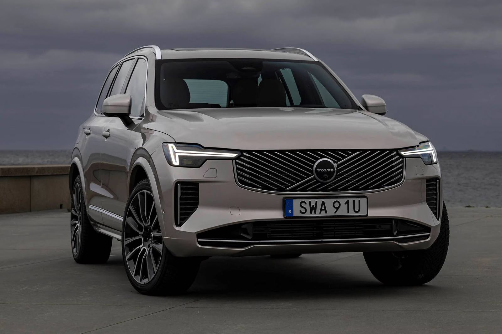 2026 Volvo XC90 PHEV and 2026 Mazda CX-90 PHEV value and ownership comparison placeholder