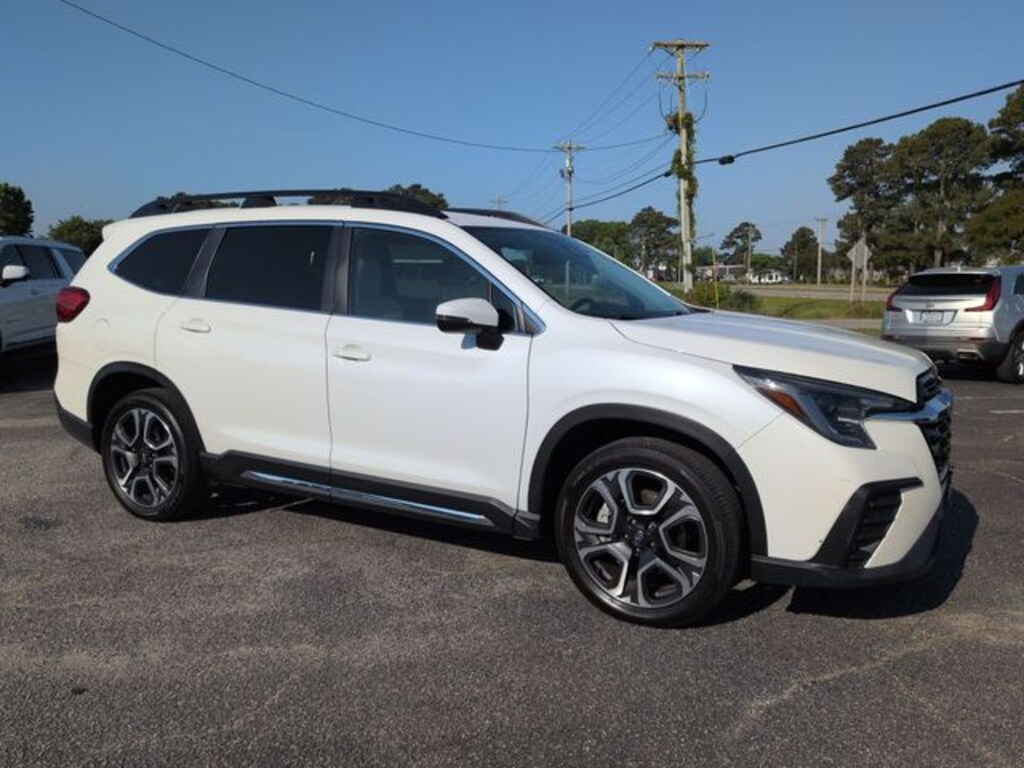Used 2023 Subaru Ascent Limited SUV